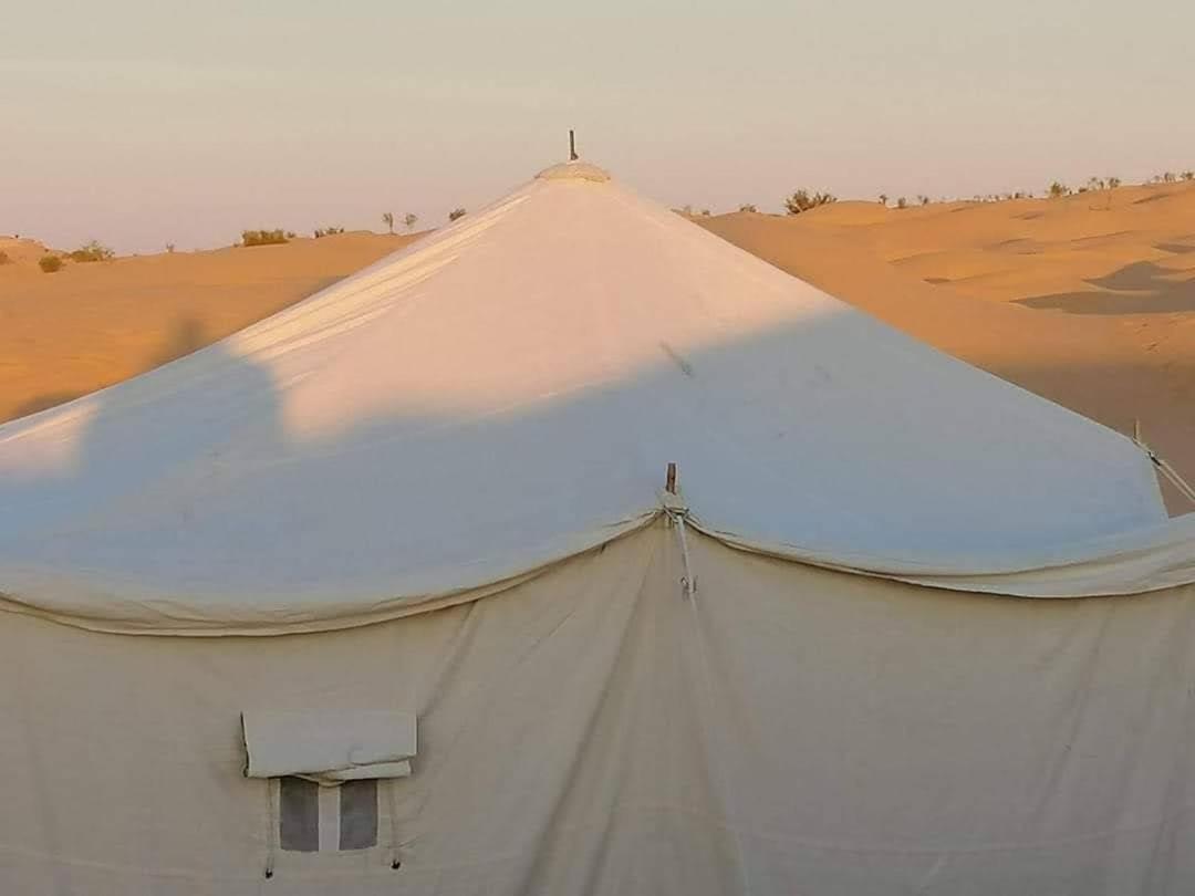 Hotel Private Camp25Km-From Douz Exterior foto